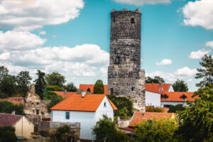 8. Hrad Jenštejn